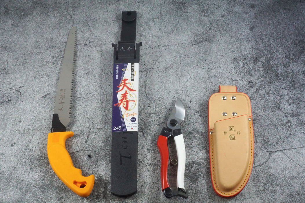 Essential Pruning Tools Kit: Pruners, Pruning Saws and Leather Case