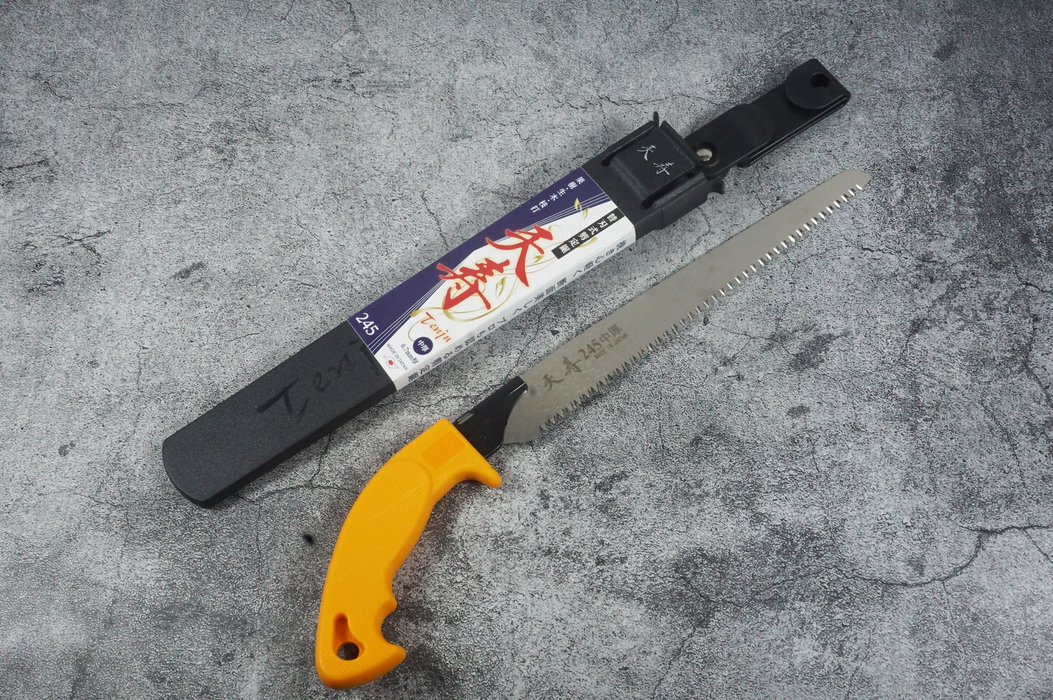 Essential Pruning Tools Kit: Pruners, Pruning Saws and Leather Case