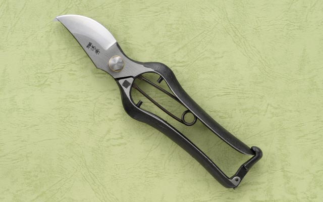 Kiyohide KA70 carbon steel Pruning Shears with Riveted Construction B type 200mm