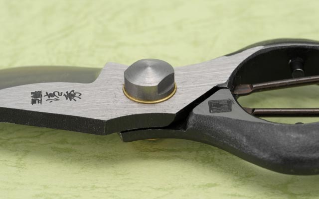 Kiyohide KA70 carbon steel Pruning Shears with Riveted Construction B type 200mm