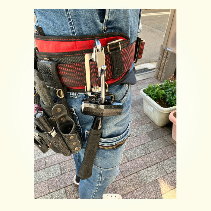 DOGYU Scaffolding Hammer with Carabiner Hook KFS-09 04856