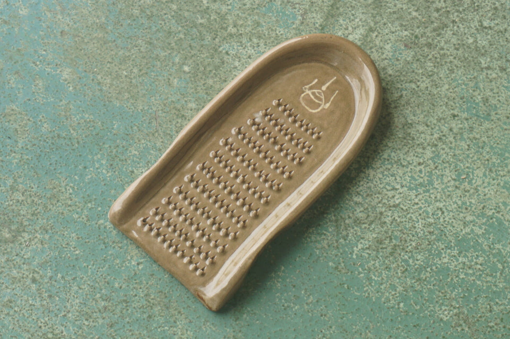 Tamanihon Echizen Ware Radish grater