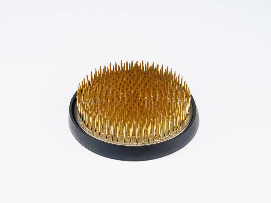 ISHIZAKI MIYABI - Round Shaped Brass Needles Ikebana Kenzan for a Flowering Plant