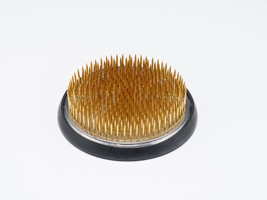ISHIZAKI MIYABI - Round Shaped Brass Needles Ikebana Kenzan for a Flowering Plant