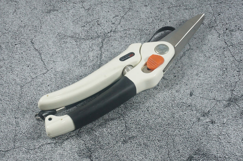 Kamaki Pruning Shears Stainless Steel Blade Straight Type Total Length 195 mm No. P-901S
