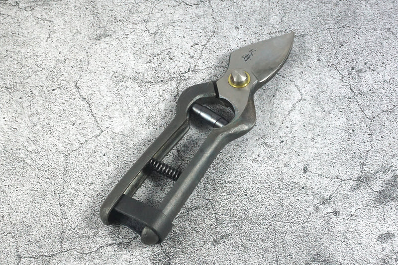 Tenju Tsugaru Type Forged Pruning Shears Nishiki SK-5 190 mm