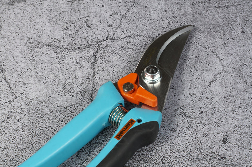 Kamaki Compact Pruning Shears Bypass Type Total Length 180 mm No. P-850