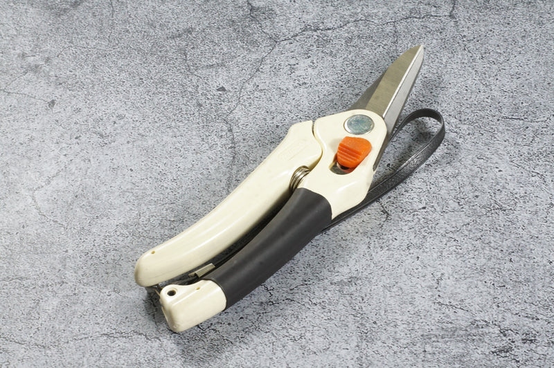 Kamaki Pruning Shears Stainless Steel Blade Straight Type Total Length 195 mm No. P-901S