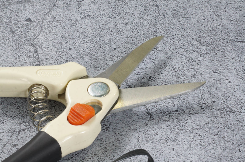 Kamaki Pruning Shears Stainless Steel Blade Straight Type Total Length 195 mm No. P-901S
