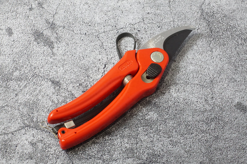 12 pcs Pack - Kamaki Pruning Shears Bypass Type 185 mm TEFLON-coating No. P-900