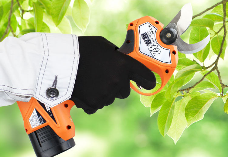 NISHIGAKI Futomaru Cordless Electric Pruning Shears Max Cutting 32 mm N-772
