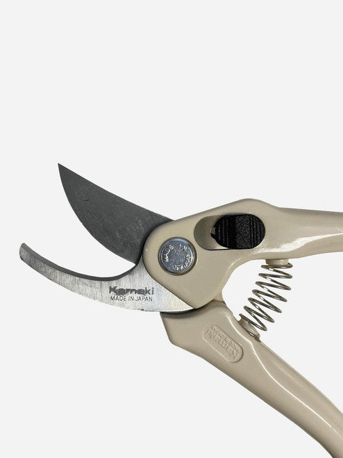 Kamaki Pruning Shears Hard Chrome Blade Bypass Type Total Length 185 mm No. P-900H