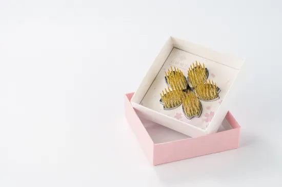 ISHIZAKI MIYABI Sakura Brass Needles Ikebana Kenzan for a Flower Arrangement